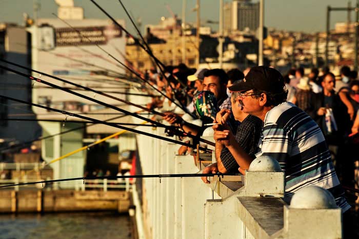 customized tour istanbul fishing balik ekmek