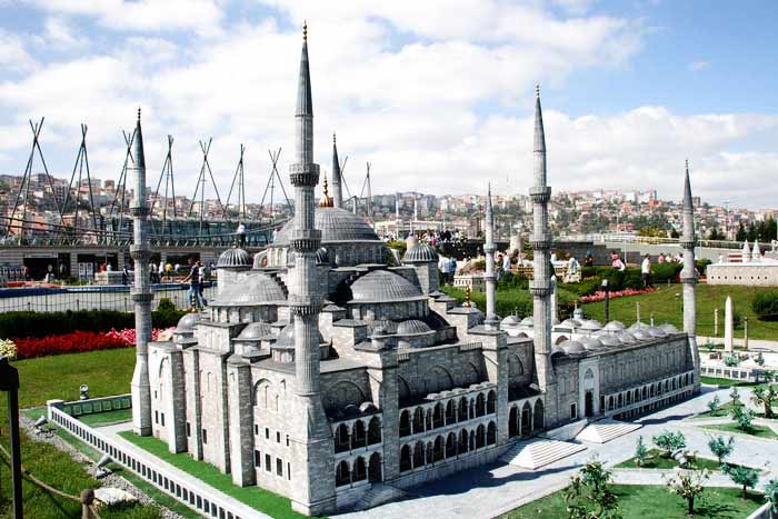istanbul city tour miniaturk blue mosque