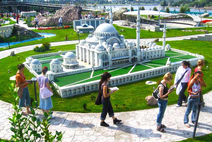 istanbul city tour miniaturk suleymaniye mosque