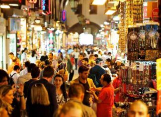 Istanbul Bazaars walking tours istanbul spice market shopping