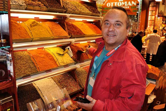 walking tours istanbul spice market tour guide ensar telling about spices